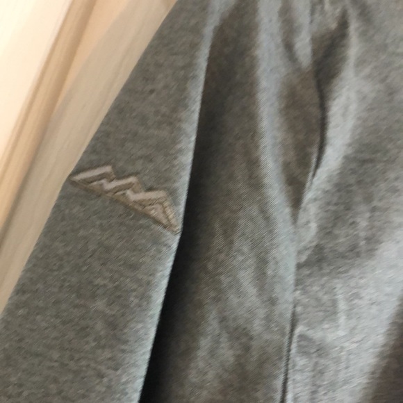 EP Pro Tour Tech Women’s Long Sleeve Top Size Small - Picture 9 of 12